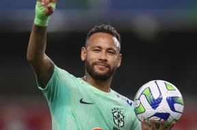 内马尔意外战胜C9，领先优势明显引爆全场！(王嘉尔Stay)-ayx爱游戏体育官方