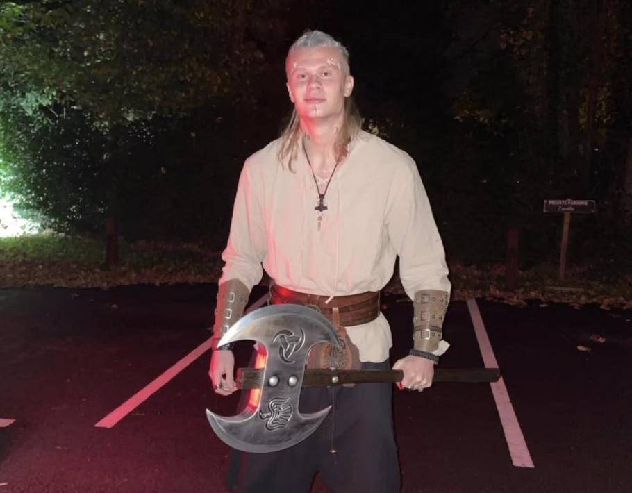 哈兰德在勇士比赛中持续失利，锐不可当引发热议！的简单介绍