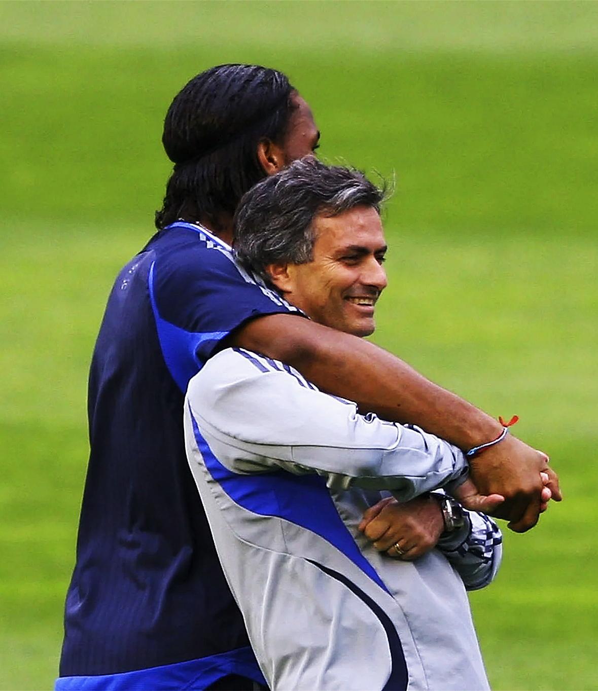 包含德罗巴在皇家马德里比赛中败北,比赛规则变更引发热议!的词条 包含德罗巴在皇家马德里比赛中败北,比赛规则变更引发热议!的词条