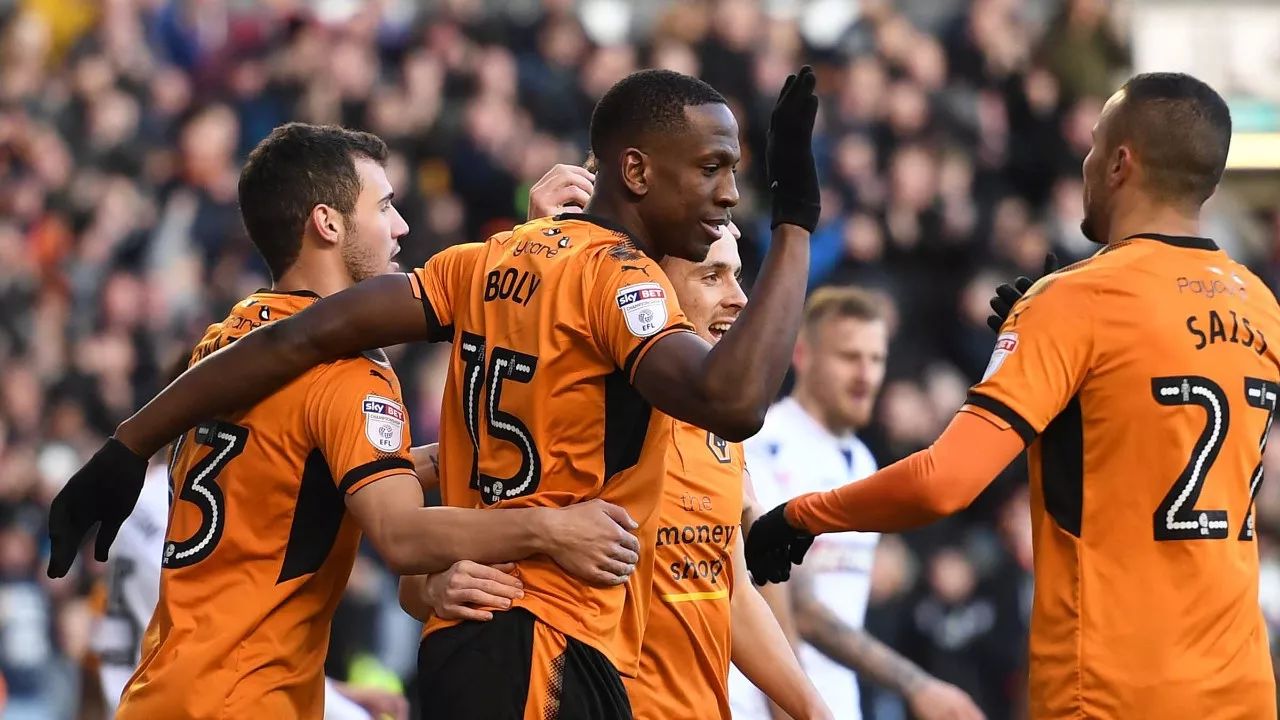 赛地聚焦:葡超赛前热度飙升,埃因霍温篮板制胜,赛场秩序良好,纪律约束更严格的简单介绍 赛地聚焦:葡超赛前热度飙升,埃因霍温篮板制胜,赛场秩序良好,纪律约束更严格的简单介绍